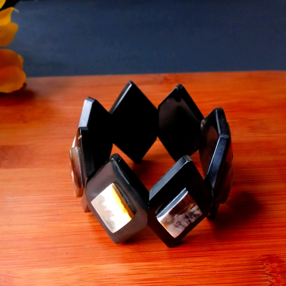 1PC Beautiful African Black Hira Horn Bracelet - Picture 8 of 8